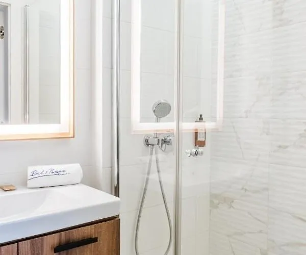 Bel Mare C202 Parking Gratis